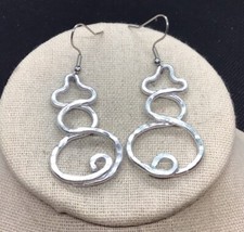Vintage Christmas Holiday Costume Silver Tone Snowman Drop Earrings E704