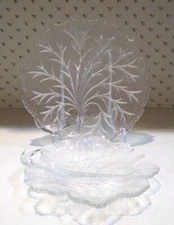 2 Indians Glass Leaf Petal AKA Twig AKA Tree of Life Divided Relish Trays