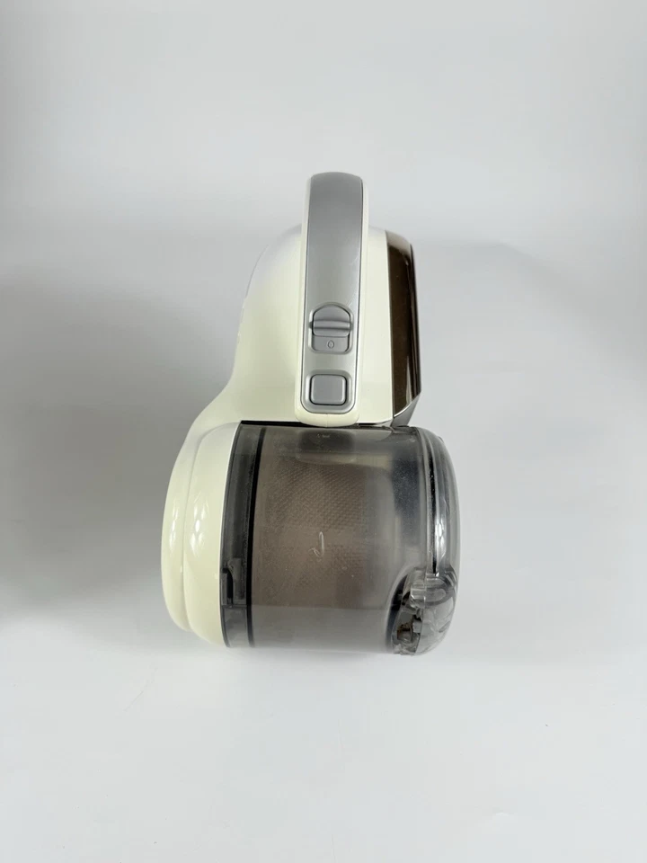 Black+Decker Dustbuster Pivot Cordless 18V Handheld Vacuum Cleaner PV1820L-GB - Image 4 of 4