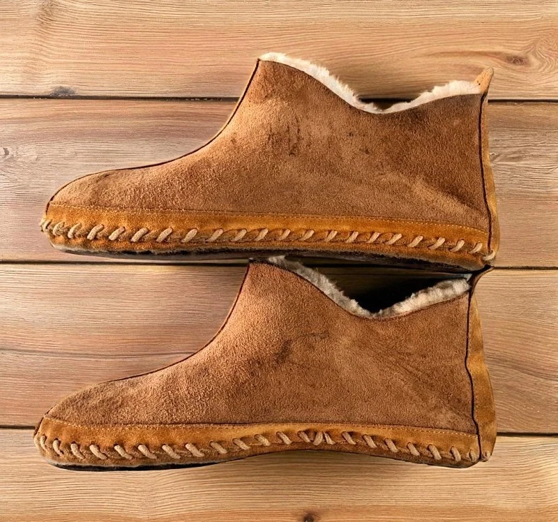 Zapatillas botín para mujer LL Bean de piel de oveja cosidas a mano talla 9 M Foto 3 de 4