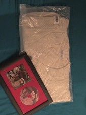 Taylor Swift original hand signed red CD in frame+"the scarf", hat and cardigan
