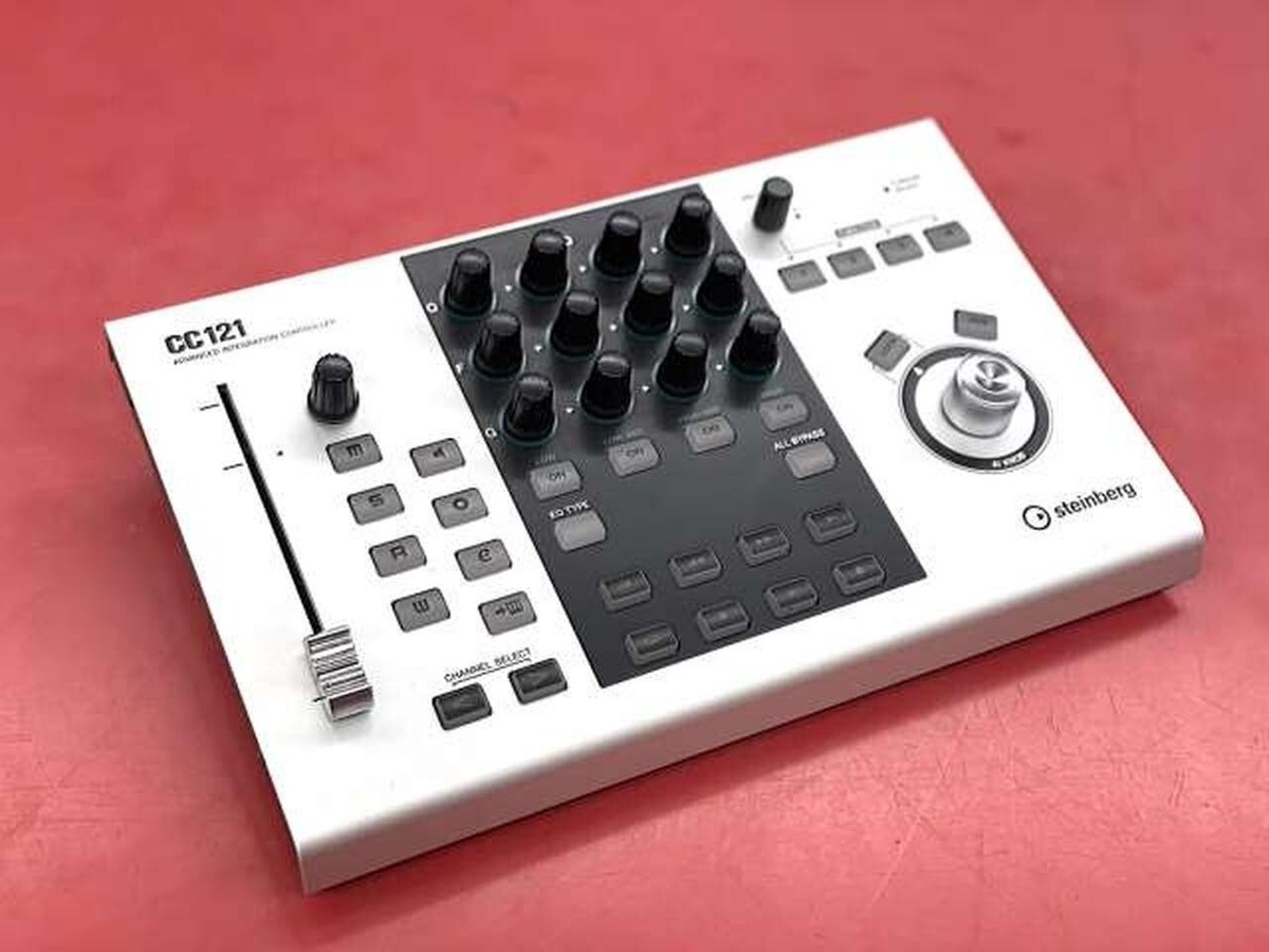 Steinberg CC121 コントローラー YAMAHA s-l1200.jpg