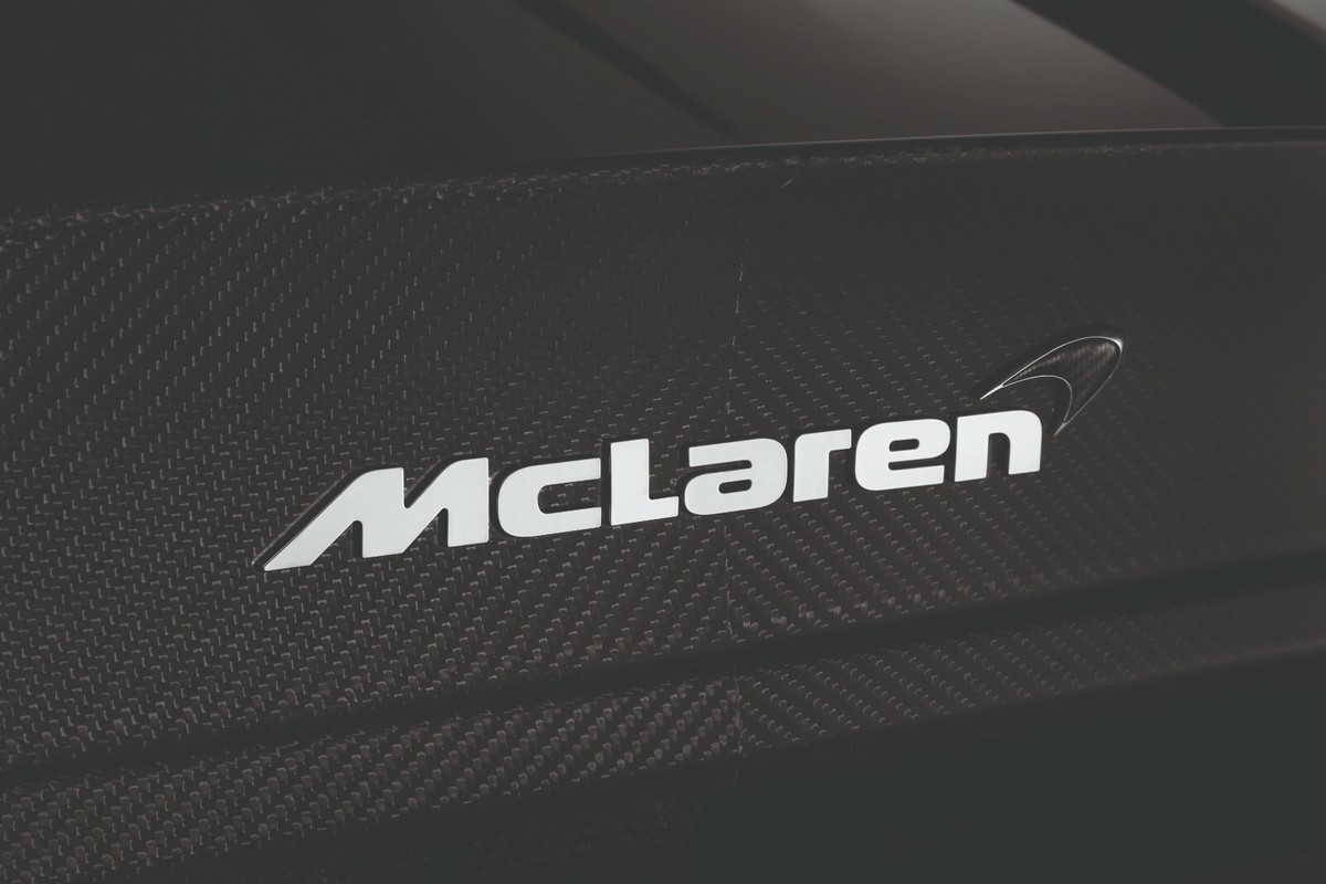 Genuine McLaren 570GT Carbon Fiber Hood REAR Emblem Badge