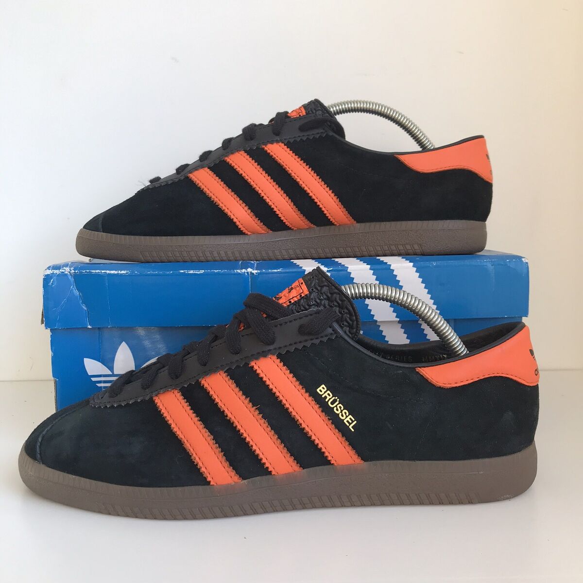 Adidas Brussels Size 8.5 & 9 Black Orange Suede City Series Adidas Brussels Size 8.5 & 9 Black Orange Suede City Series