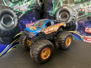 team hot wheels firestorm monster truck