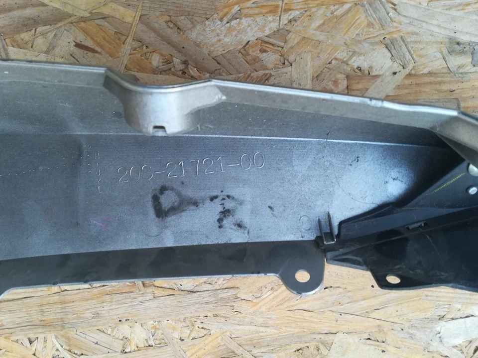 20S2172100 FIANCHETTO YAMAHA XJ6 09 15 - Immagine 4 di 4