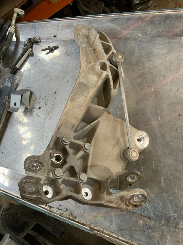 07-15 Mini Cooper S Husillo trasero izquierdo nudillo buje cojinete OEM Foto 3 de 4