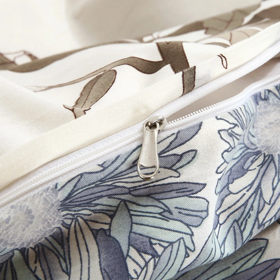 OPEN BOX ITEM: Daisy Silhouette 100% Cotton Bedding Set: 3pc Duvet Cover Set - Image 3 of 4