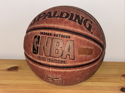 Spalding Basketball Ball NBA Grip Control Composite  29.5 Indoor/out Worn