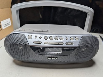 Sony CFD-S05 CD/Headphone Jack/CD-R Playback/Radio/CD Player Tested Works