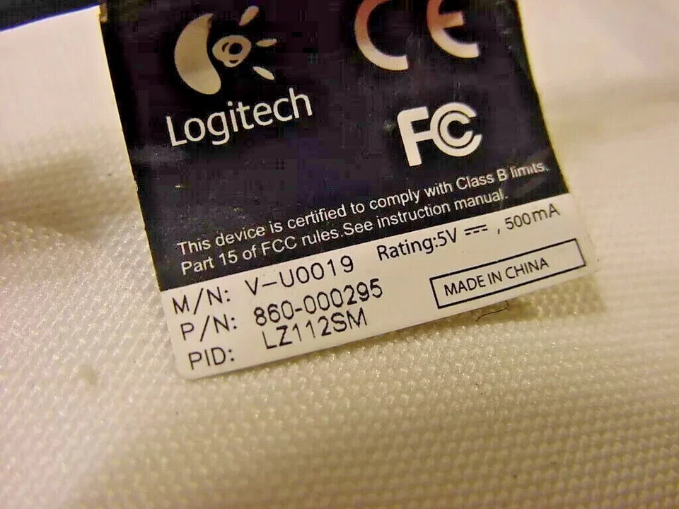 Logitech C210 V-U0019 Webcam Microphone 1.3MP 640x480 Video Capture Camera USB - Image 2 of 2