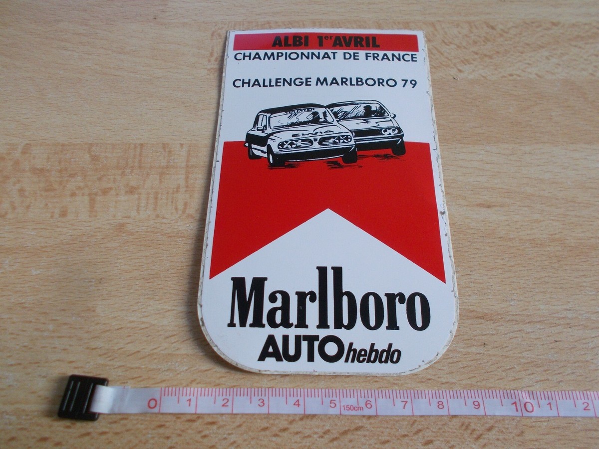 Marlboro レーシングカー ピンバッジ マルボロ