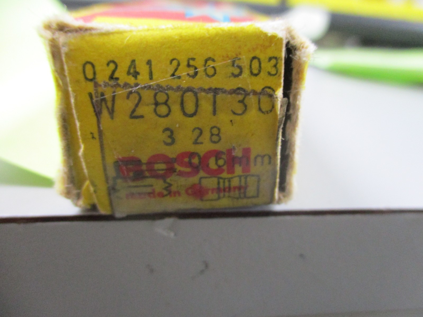 1 Genuine Bosch Spark Plug Vintage W280T30 NIB