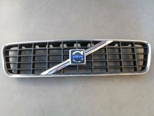 Calandre Volvo S60