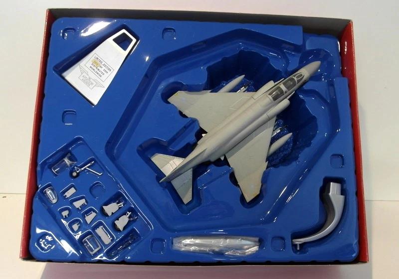 Corgi 1/72 Scale Diecast AA33210 McDonnell Phantom F-4J F.MK.3 ZE360 74 Sqn 1986 - Image 2 of 4