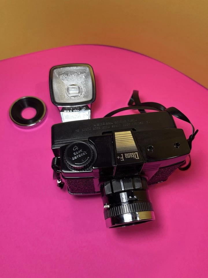 Diana F+ Instax Mini Black edition W/ Wide Angle & Close Up Lens TESTED WORKS - Image 4 of 4