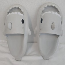 Cloud Shark Slides Sandals Non-Slip Open Toe Slippers for Boys Girl PICTURES