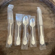 Vintage Towle Boston Shell Silverplate Flatware Complete 5-piece Place Setting