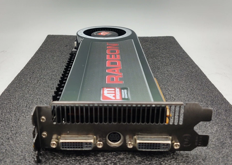 ATI Radeon HD 4870 X2 2GB GDDR5 Dual GPU Graphics Card PN: 102B5090201 - Image 4 of 4