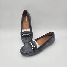 Vionic Kenya Gray Suede Loafer Shoes Silver Hardware Womens Sz 6.5 NEW