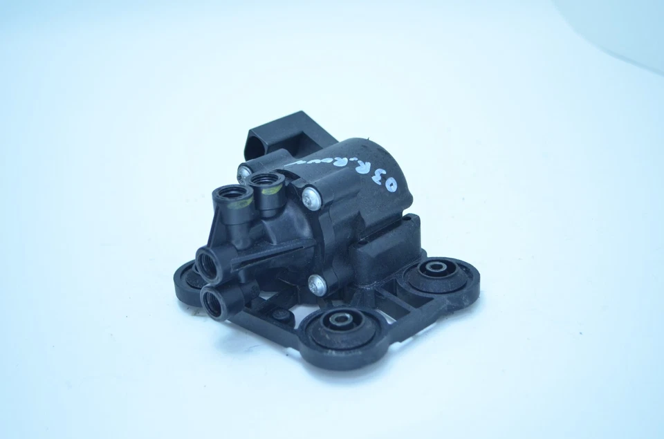 03-05 RANGE ROVER SUSPENSIÓN NEUMÁTICA ELECTROVÁLVULA OEM Foto 3 de 4