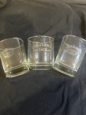 Set of 2 Jack Daniels Old No 7 Brand Square Bottomed Glasses With Gentleman Jack