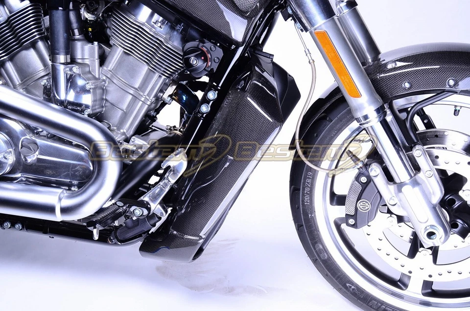 Panel de cubierta lateral del radiador de fibra de carbono Harley Davidson V-Rod Muscle 09-17  Foto 3 de 4