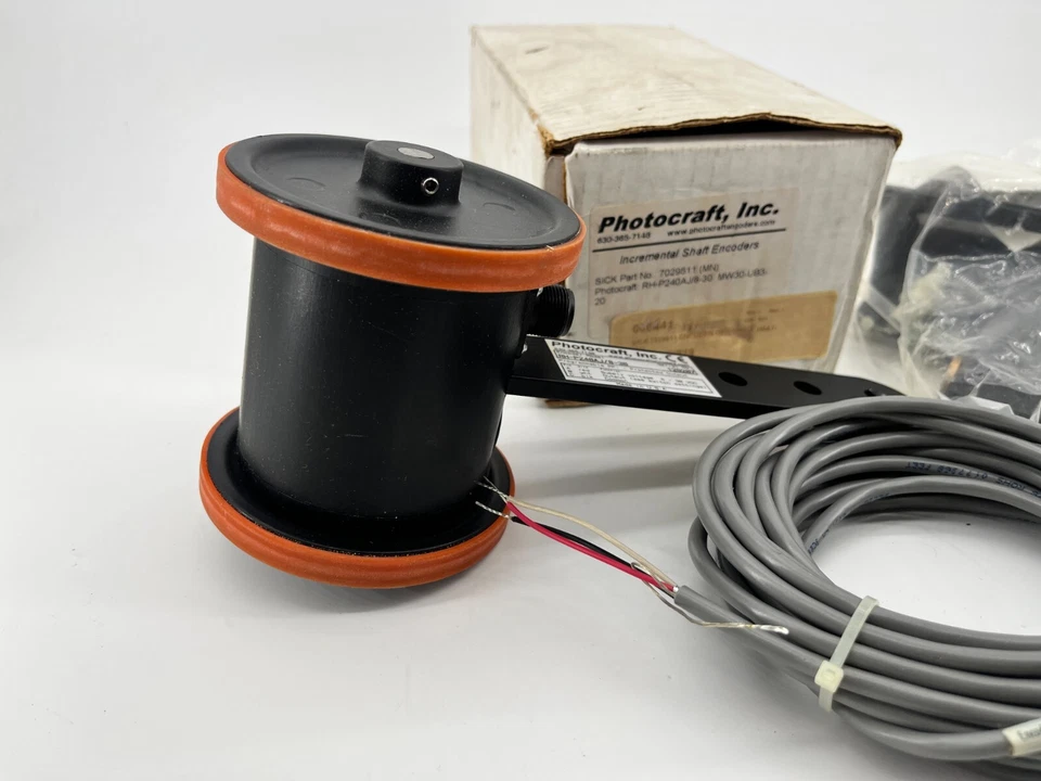 New Photocraft RH-P240AJ/8-30 Incremental Shaft Encoder MW30-UB3-20 Sick 7029511 - Image 4 of 4