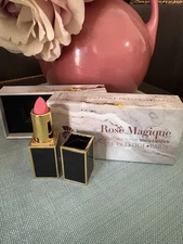 La Predire Prestige Rose Magique Peach Pink Shining Lipstick