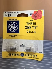 2 NOS GE 13 FLASHLIGHT SCREW IN BASE BULBS for 3 D cell , MPLG48B BULB