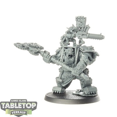 Orks - Warboss in Mega Armour - unbemalt