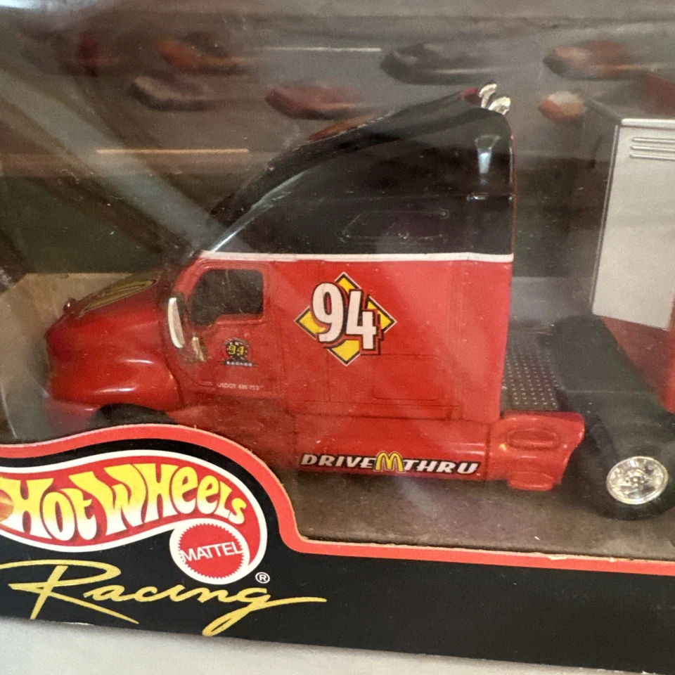 Hot Wheels Racing Билл Эллиот No94 McDonald's Team Transporter - Изображение 3 из 4