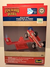 Revell Pinewood Derby Scale Set Officially Licensed Vehicle Not Included NIB