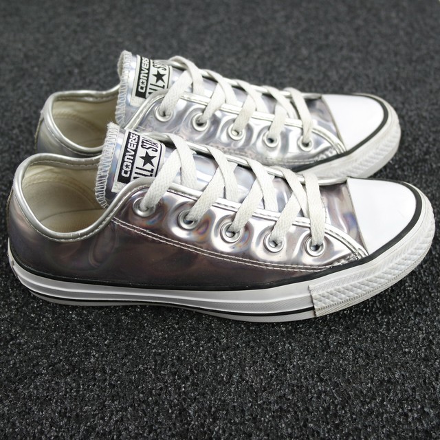 chuck taylor all star silver