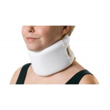 Medline Soft Foam Cervical Collar   Adjustable Neck Brace Support