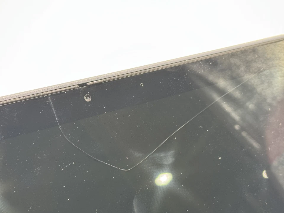 Lenovo 500W Gen 3 11.6" Pentium Silver N6000 1.1GHz 8GB 256GB SSD W11H Usado Leer Foto 3 de 4