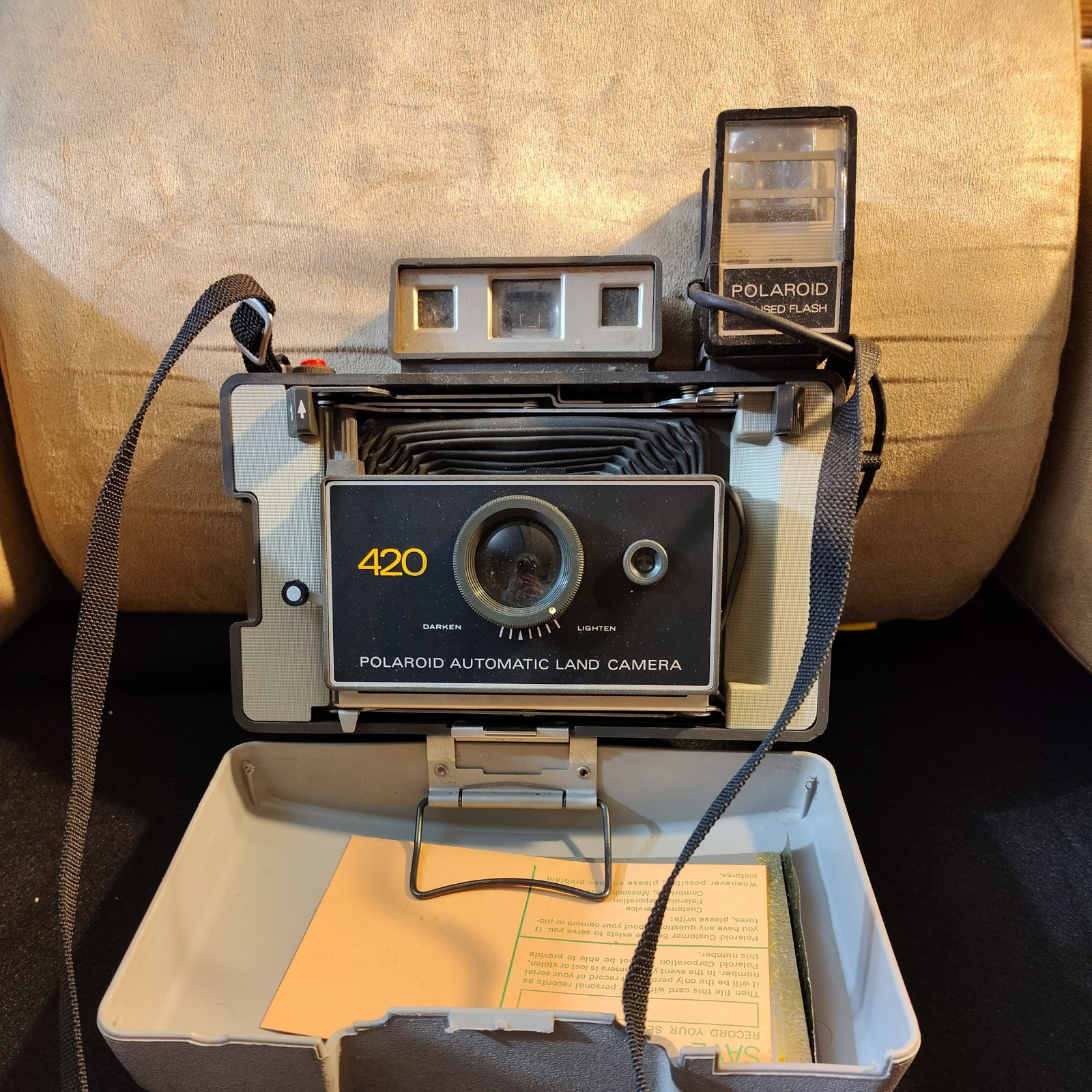 Vintage POLAROID LAND Camera Model 420, w/ Focused Flash Attachment, Untested