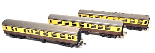 Vintage Tri-Ang TT Scale Coaches/Passenger Cars.