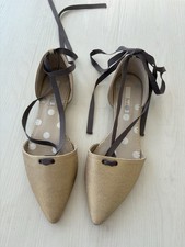 Boden Ladies Gold Pointed Toe Flats Size 41 UK 7 Ribbon Tie Ankle Shoes Wedding