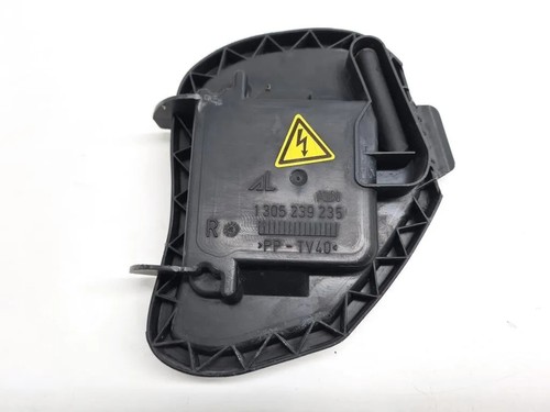 VW TOURAN 1T1, 1T2 Scheinwerferabdeckung 1305239235 2.00 Diesel 100kw 31971846