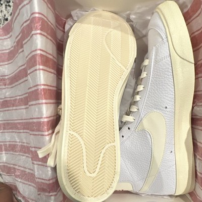 Nike Blazer Men's High Top Leather Lace-Up Sneakers White/Sail