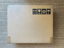 Oculus Rift CV2 VR Virtual Reality Headset System - Brand New Sealed Collector