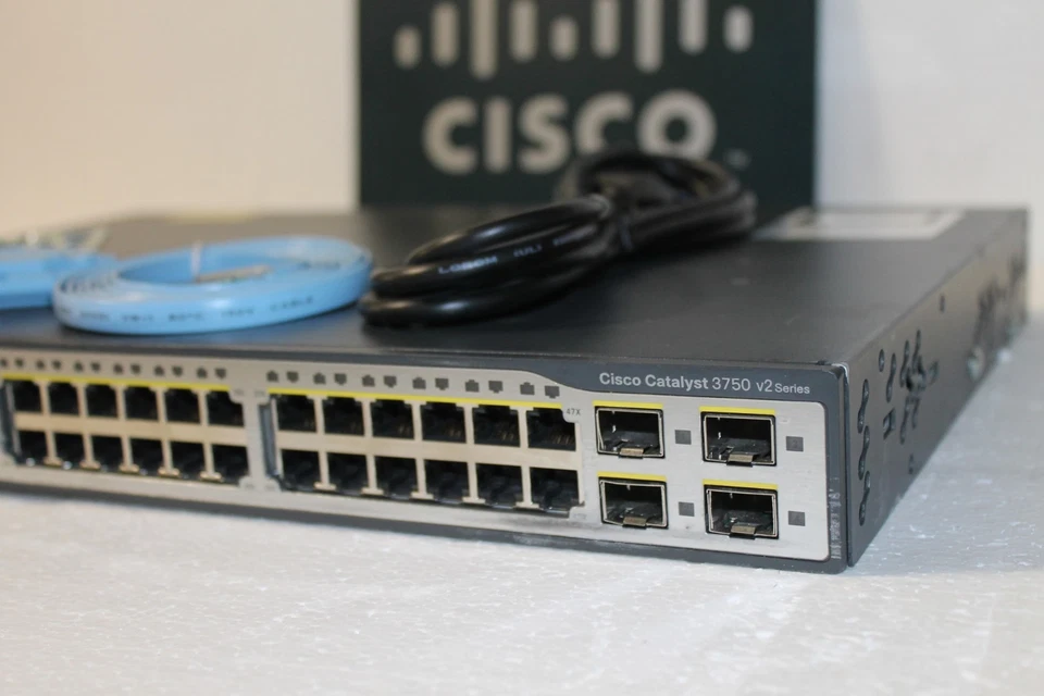 Cisco 3750 V2 48TS WS-C3750V2-48TS-S 48 Port Catalyst Switch WS-C3750-48TS-S - Image 2 of 4