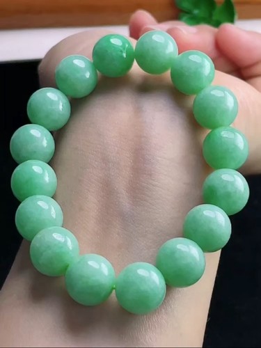 NO Treatment 100% Icy Green Jadeite Jade 12MM Beads Bracelet Bangle Elastic《A》