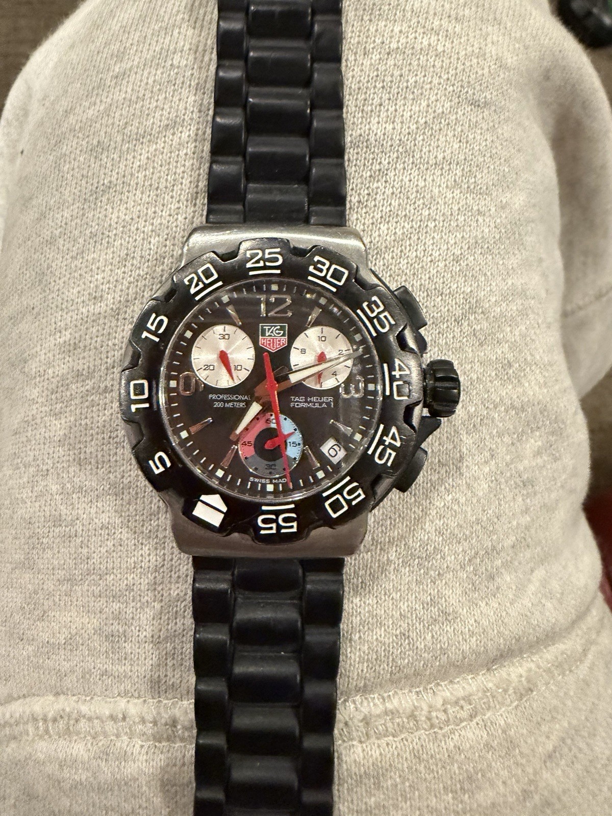 TAG Heuer Formula 1  CA1110-0 GY1440 Men's Chronograph Quartz Watch Black Dial 