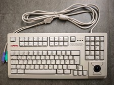 Compaq Racktastatur mit integriertem Trackbal...