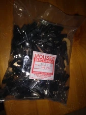Mouser Electronics Alligator 100 Clips BULK 13AC092