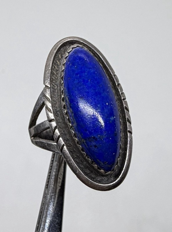 VNT Old Pawn Native American Sterling High Grade Blue Lapis Ring Size 6 Signed
