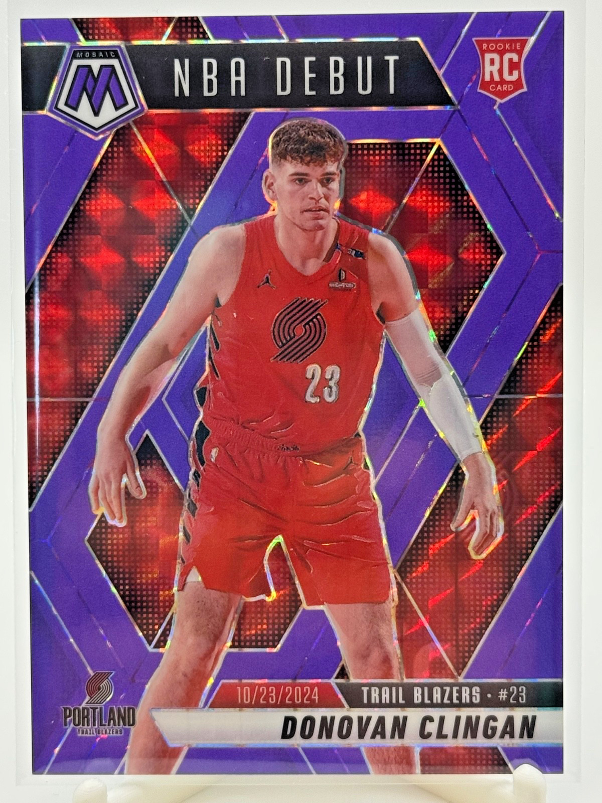 2024-25 Mosaic Donovan Clingan RC NBA Debut Purple Fluorescent Prizm SP /249