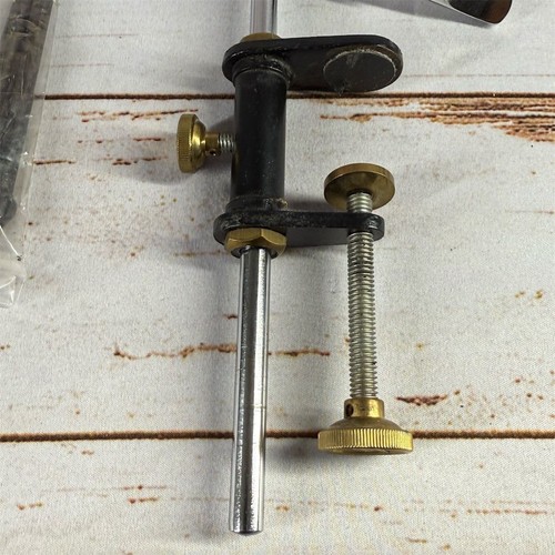 Cabela's Fly Tying Vise with Clamp for Fly Fishing - Picture 4 of 6